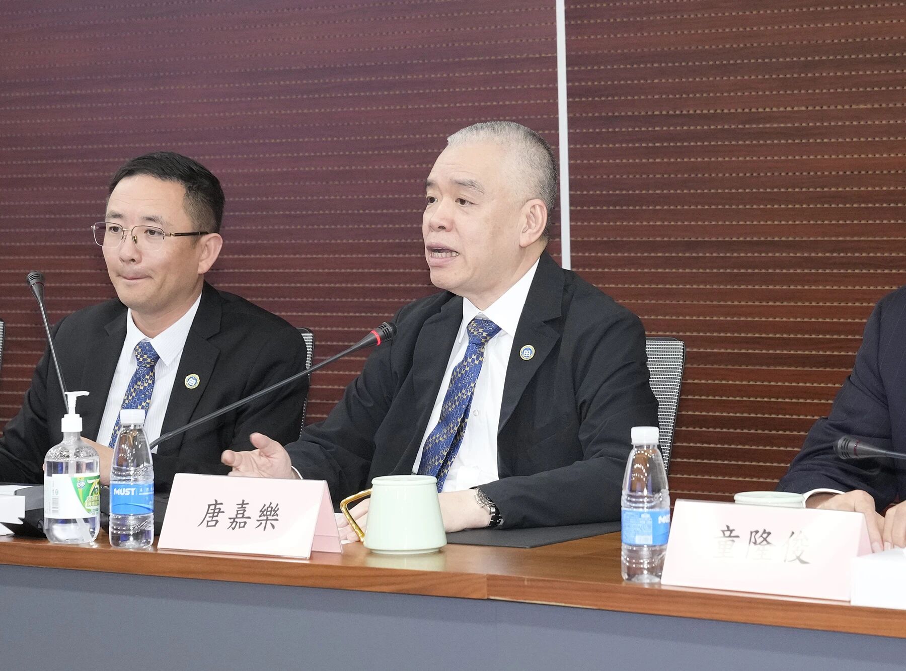 南京市科技局副局长朱超平一行访问澳门科技大学