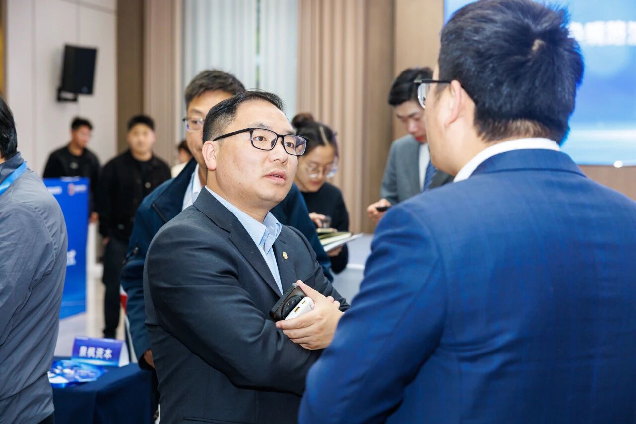 金鱼嘴路演中心南京澳科大科技研究院分中心举行首场专场路演活动