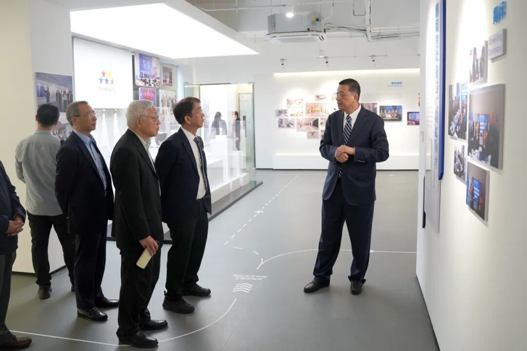 澳门科技大学科技创新、平台建设座谈会暨南京澳科大科技研究院工作汇报会举行