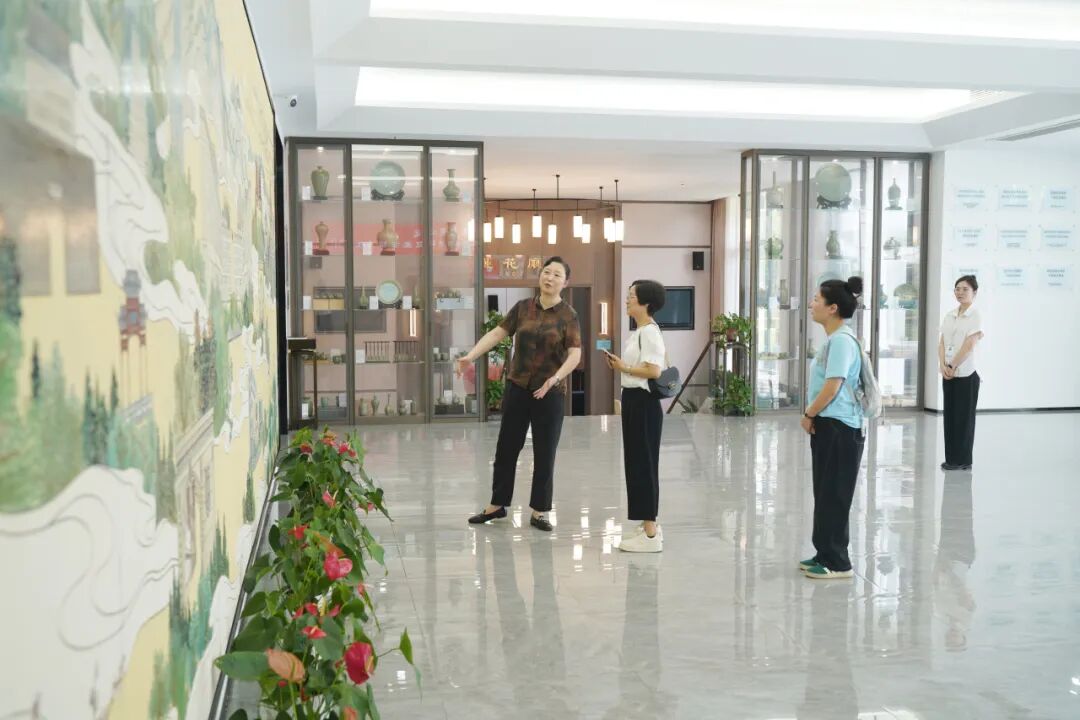 澳门科技大学招生处副行政主任梁惠胜一行来访