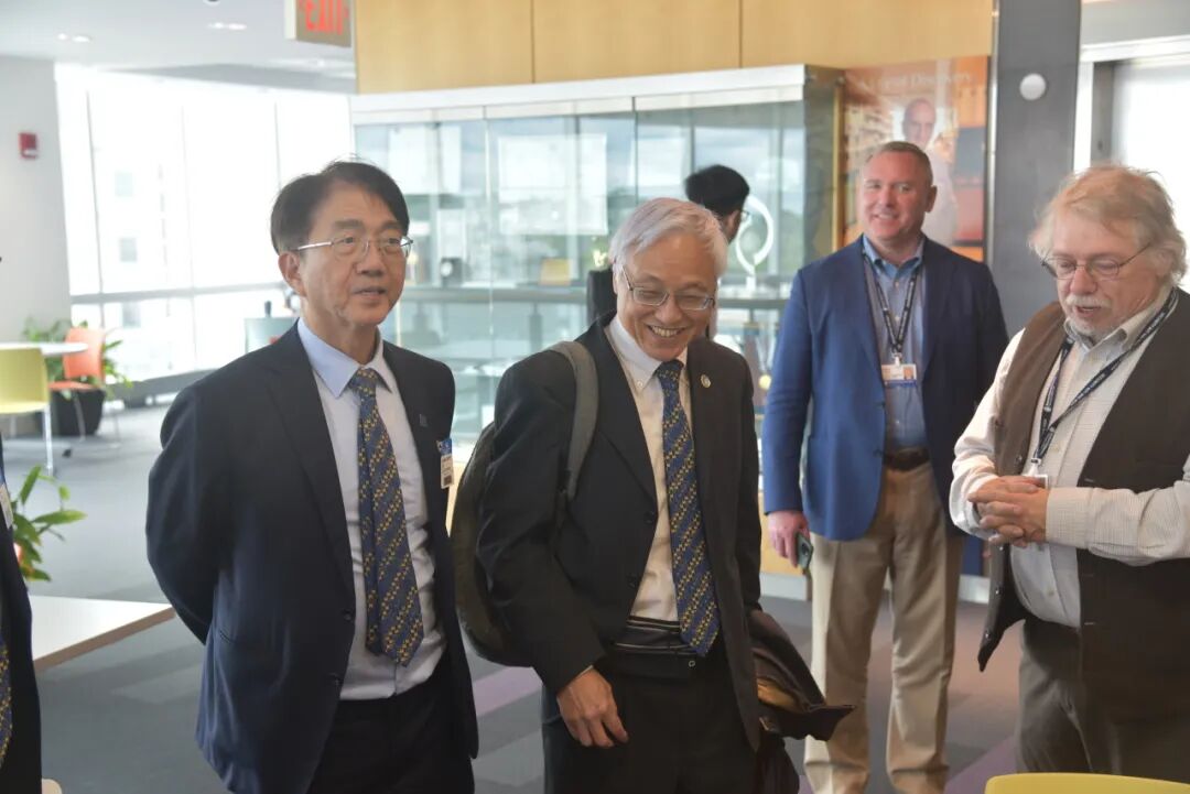 澳科大校長李行偉及副校長譚廣亨率團訪美麻省理工學院及哈佛大學