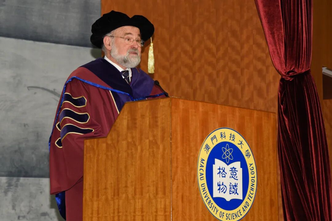 澳科大诺奖实验室主任埃尔文·内尔博士获颁中国政府友谊奖