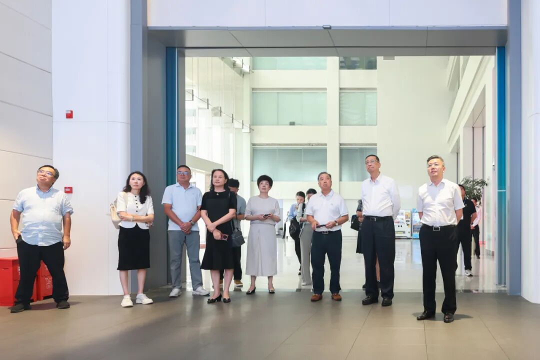 院领导一行赴科大讯飞总部考察交流