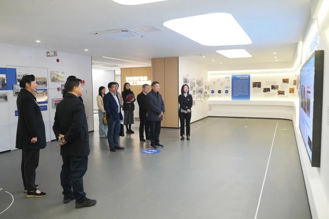 南京财经大学党委常委、宣传部部长朱军一行来访