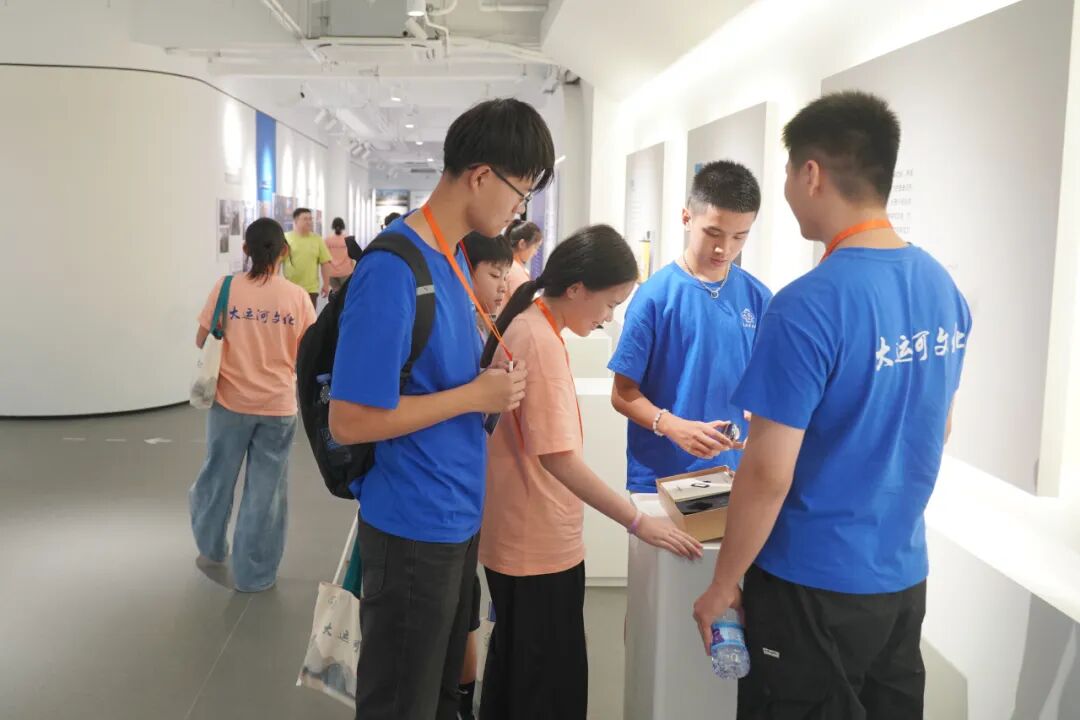 2025海外华裔菁英青少年大运河文化体验活动南京营圆满落幕