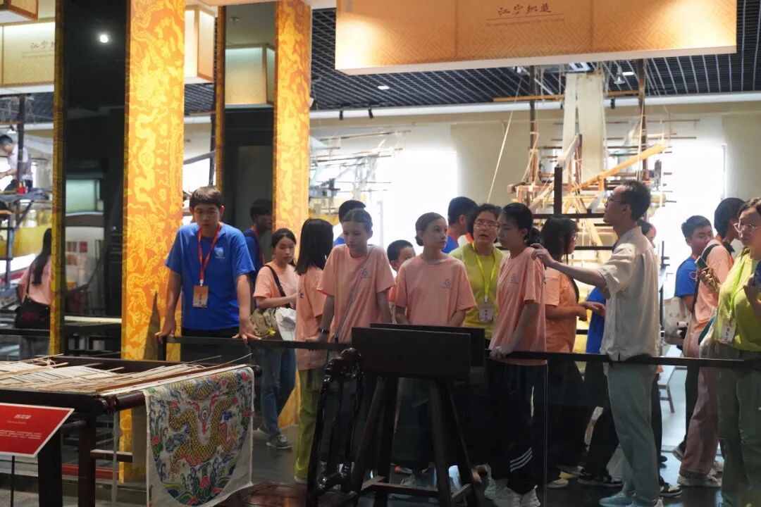 2025海外华裔菁英青少年大运河文化体验活动南京营圆满落幕