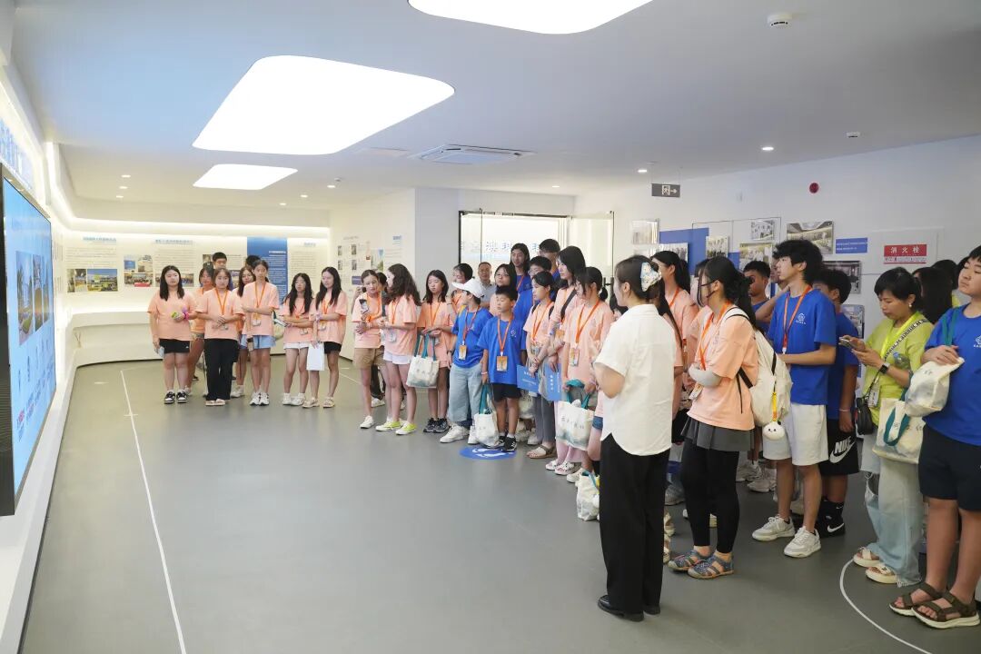 2025年海外华裔菁英青少年大运河文化体验活动·南京营在南京澳科大科技研究院开营