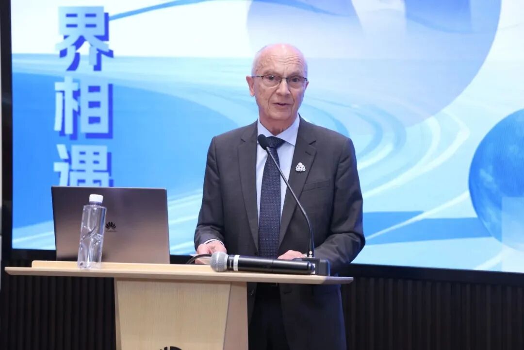 院领导一行受邀出席清华大学美术学院主题活动