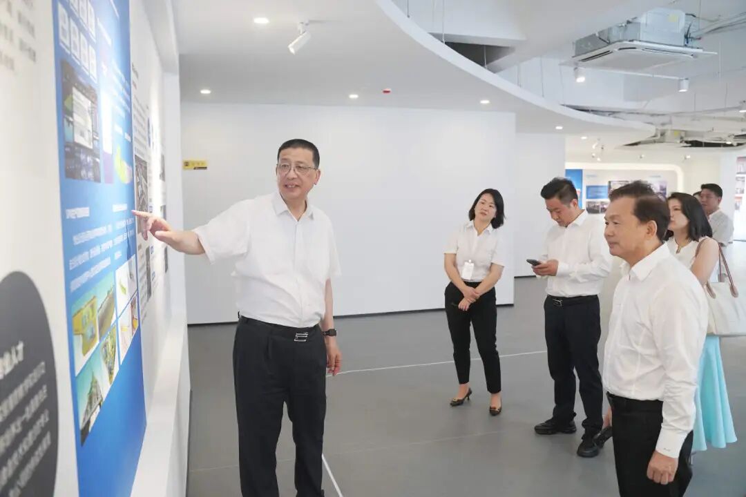 京彩未来智能科技股份有限公司创始人张炳光来我院交流