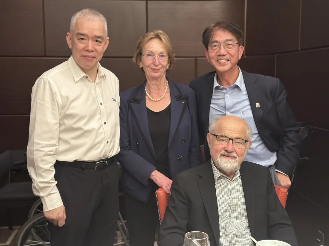 澳科大诺奖实验室主任埃尔文·内尔博士获颁中国政府友谊奖