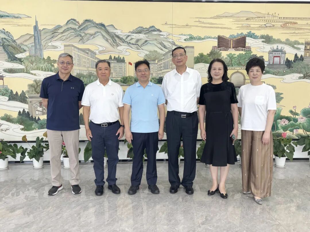 宁波市政府李关定副市长一行来我院调研