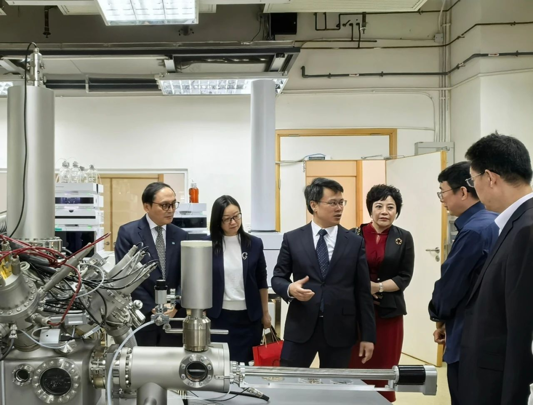 科大医院与四川护理职业学院附属医院签署合作备忘录