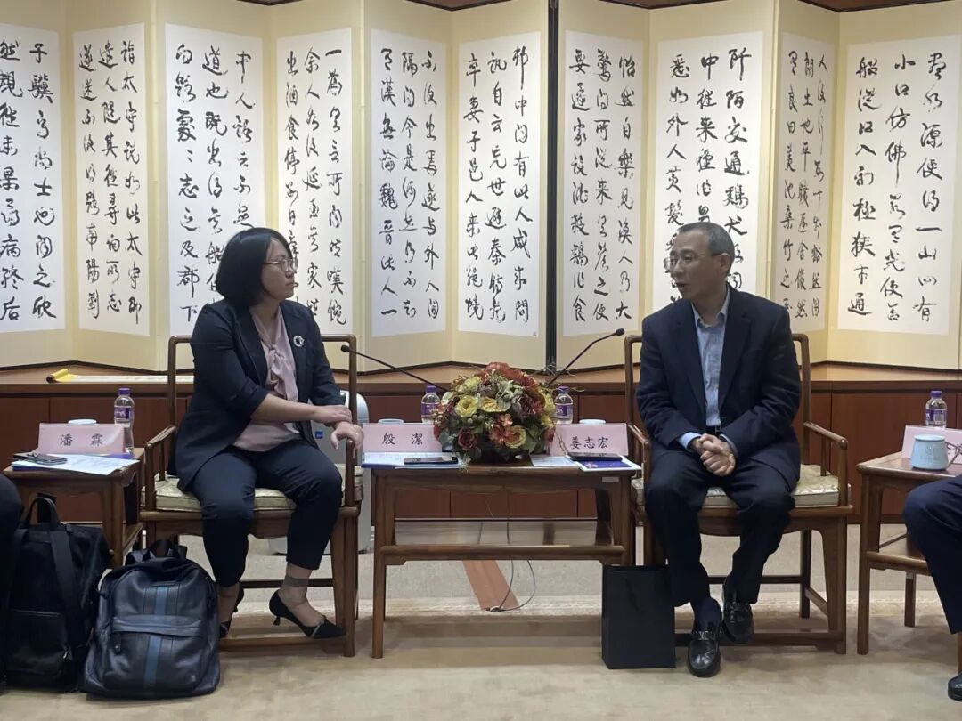 南京市科技局副局长殷洁一行参访澳门科技大学